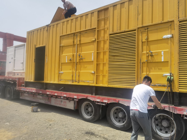 罗城发电机出租100KW发电机需要什么规格的电缆线？