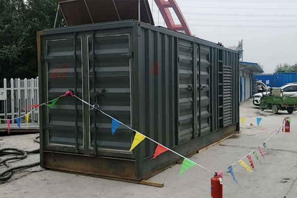 罗城发电机租赁空气滤清器多久更换一次？