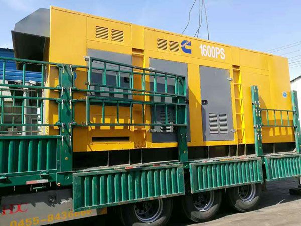 罗城测量水冷式机油散热器密封件尺寸时的注意事项有哪些？